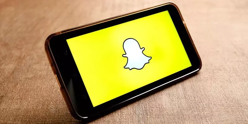 Как сохранить фото из Snapchat в галерею