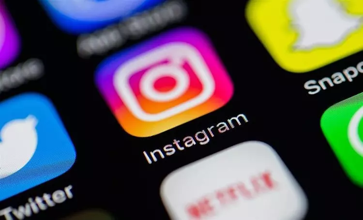 Как увидеть в Instagram скрытые от тебя истории